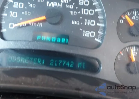 2004 Chevrolet Avalanche 1500 из США, поврежденный, VIN 3GNEC12T74G219623